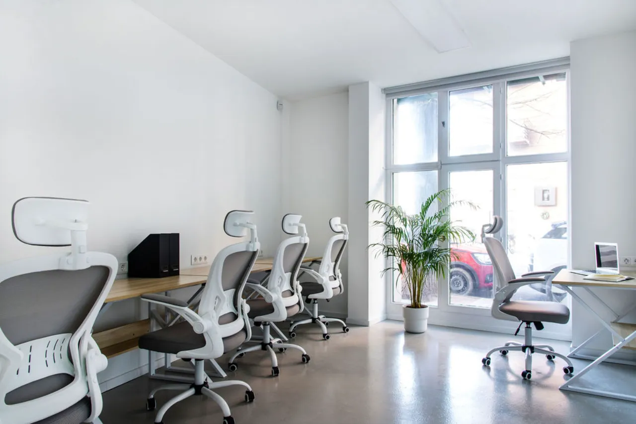 Kubik Rakpart Privát Irodabérlés