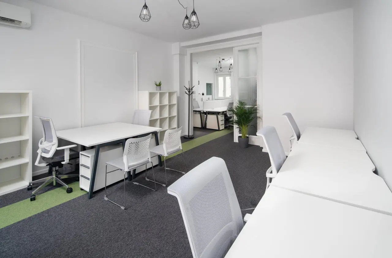 Kubik Rakpart Privát Irodabérlés