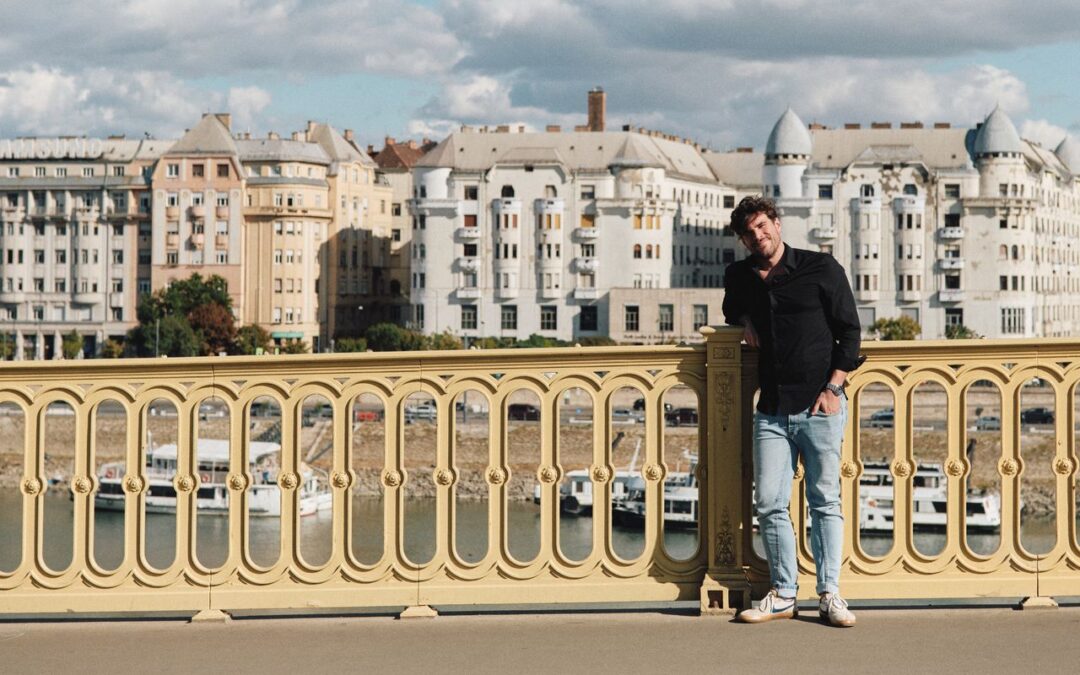 “I strive to make work serve me, not the other way around” – the cross-border story of Bálint Szelekovszky, founder of International Medical Partners